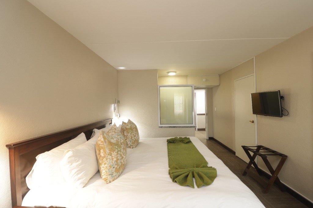 Deluxe Suite Wide View